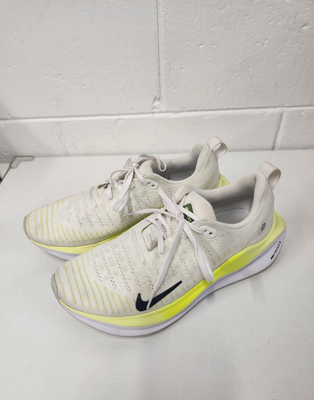 Nike ReactX Infinity Run 4 Women's Shoes, Size 10 Flyknit White Volt, DR2670 101